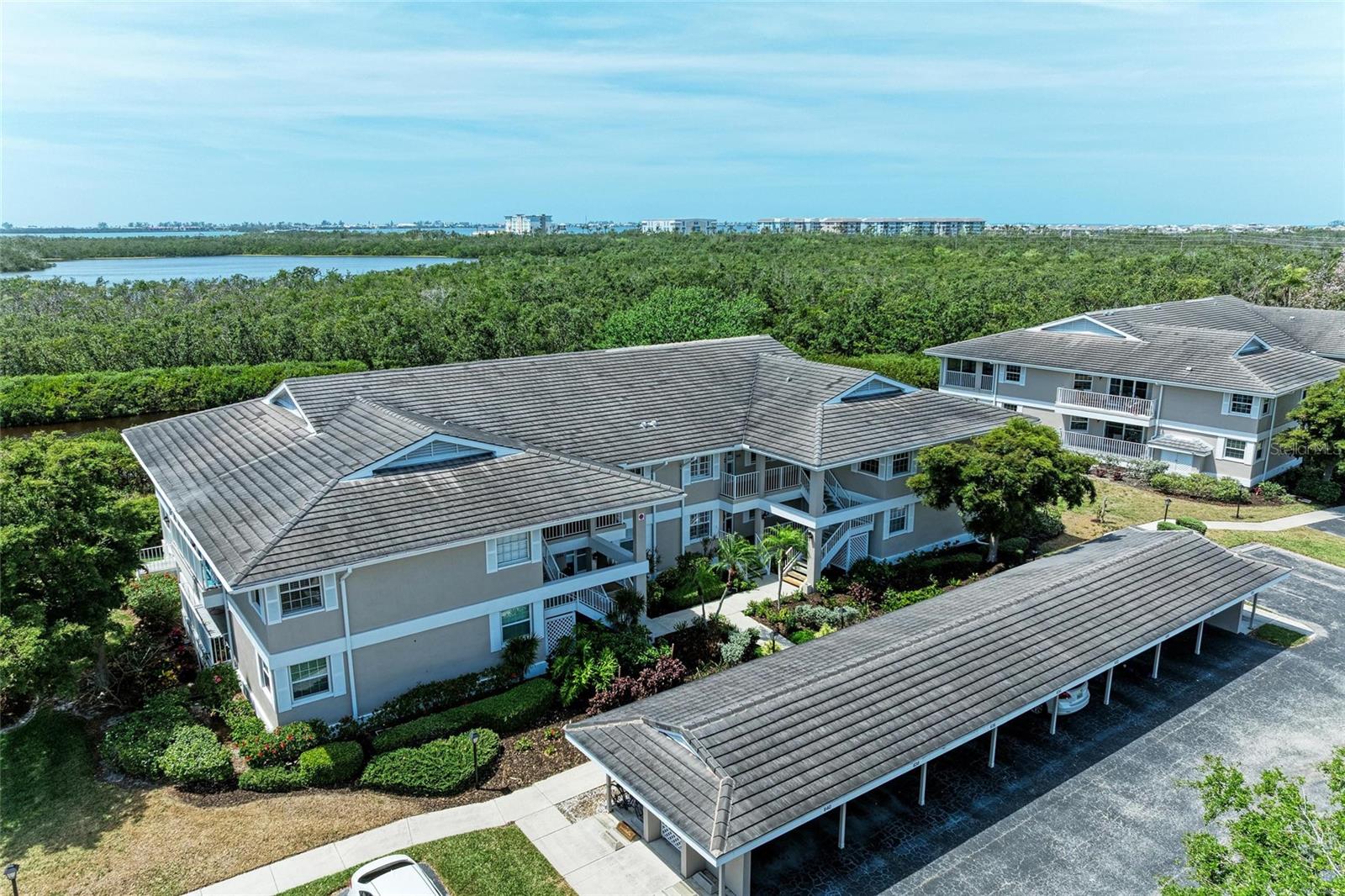 628 ESTUARY DRIVE