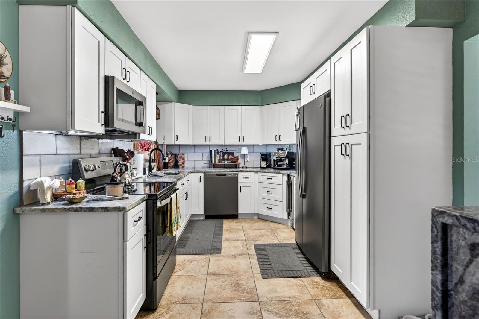 ACREAGE - Residential