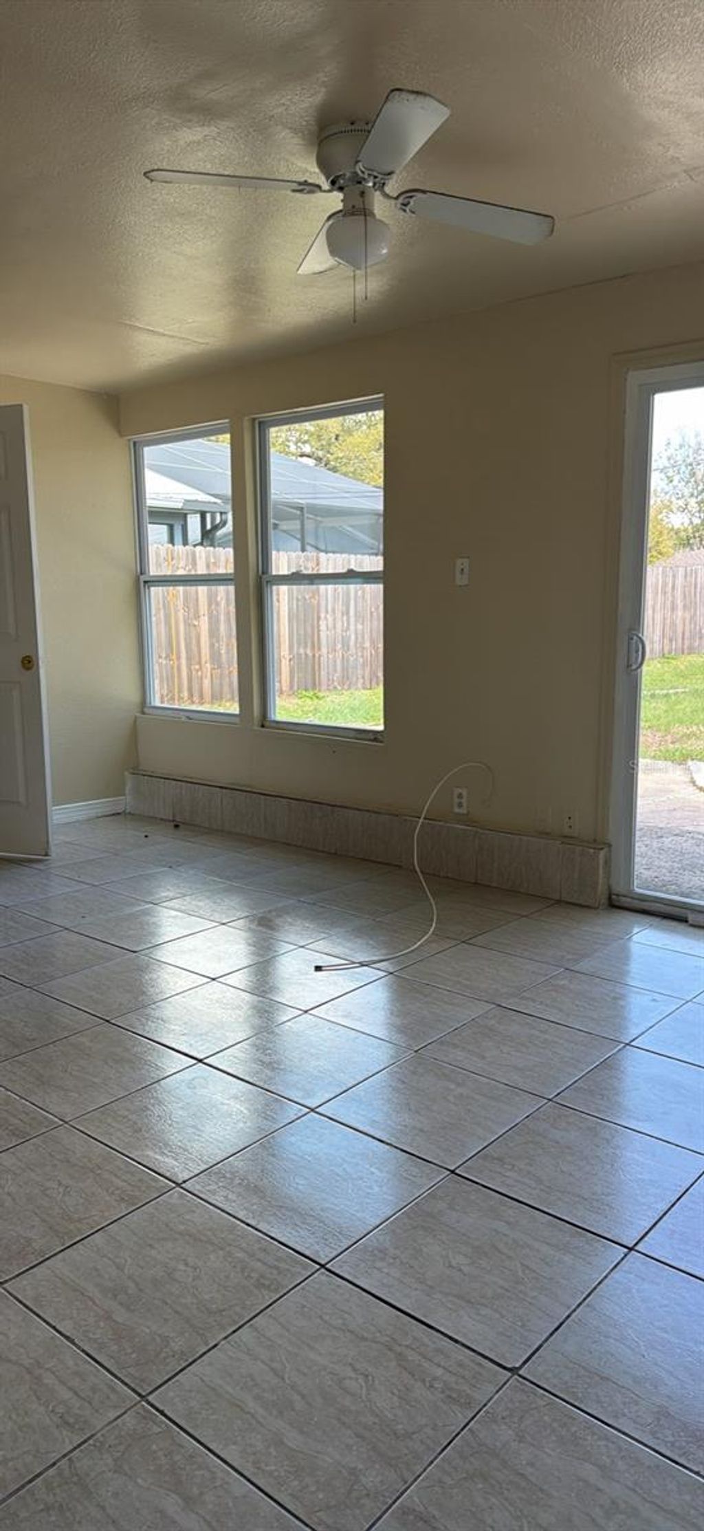 Photo of 811 S Randolph Avenue, Kissimmee, FL 34741 (MLS # O6398799)