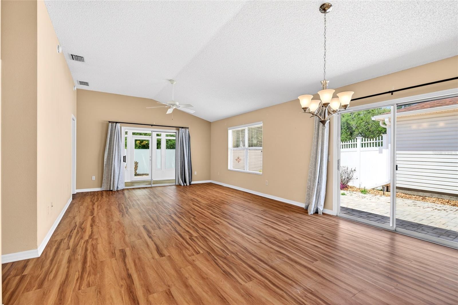 VILLAGES OF SUMTER CHERRY HILL VILLAS - Residential