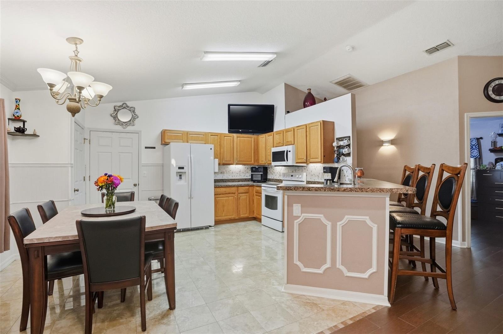 ROYAL HIGHLANDS UNIT 7 - Residential