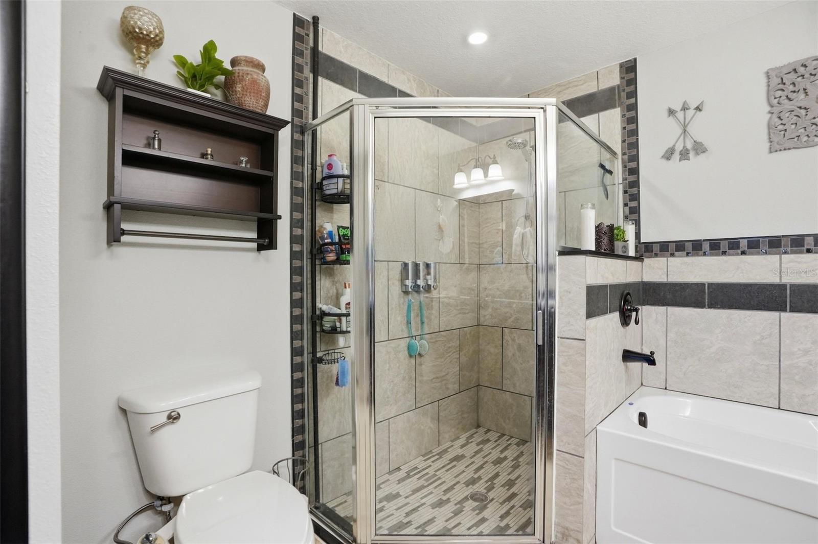 ROYAL HIGHLANDS UNIT 7 - Residential