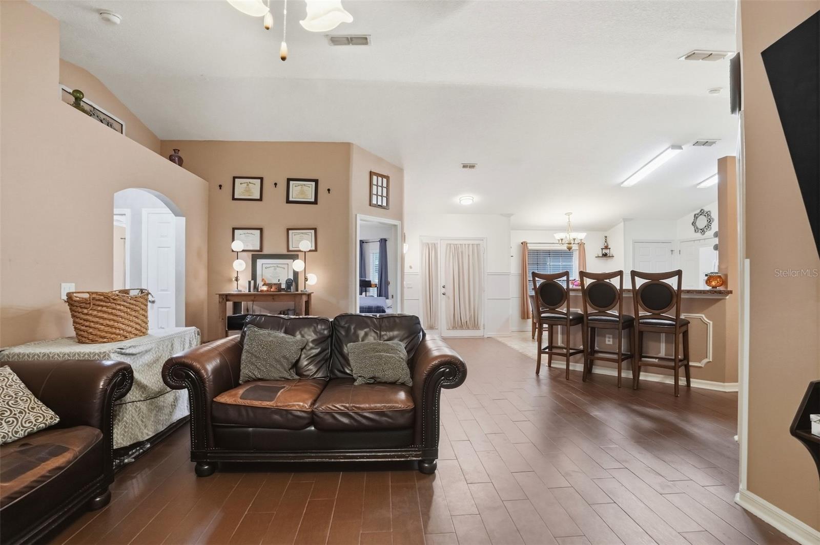 ROYAL HIGHLANDS UNIT 7 - Residential