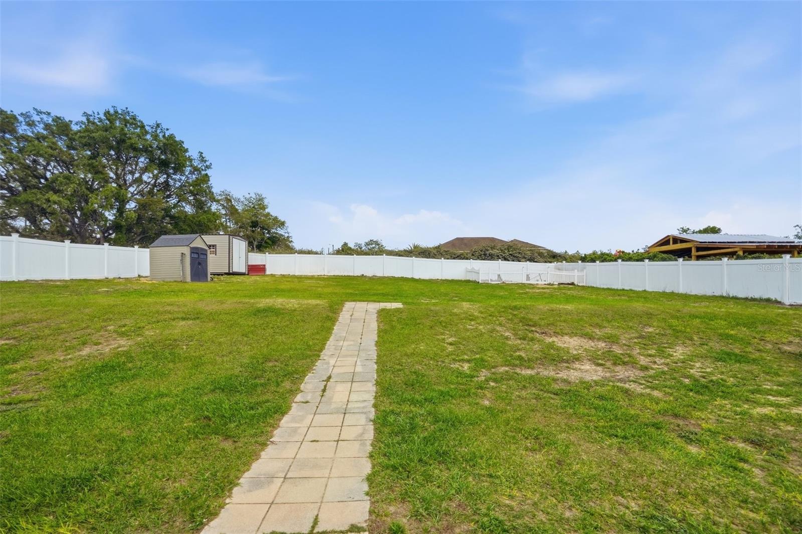 ROYAL HIGHLANDS UNIT 7 - Residential