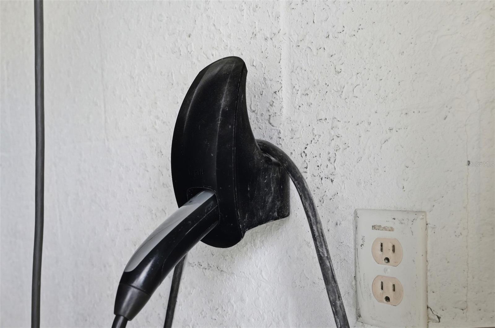 ROYAL HIGHLANDS UNIT 7 - Residential