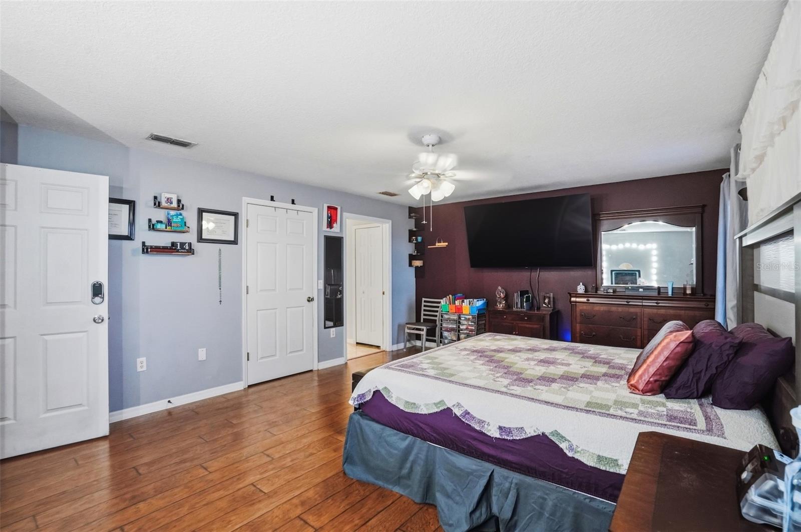 ROYAL HIGHLANDS UNIT 7 - Residential