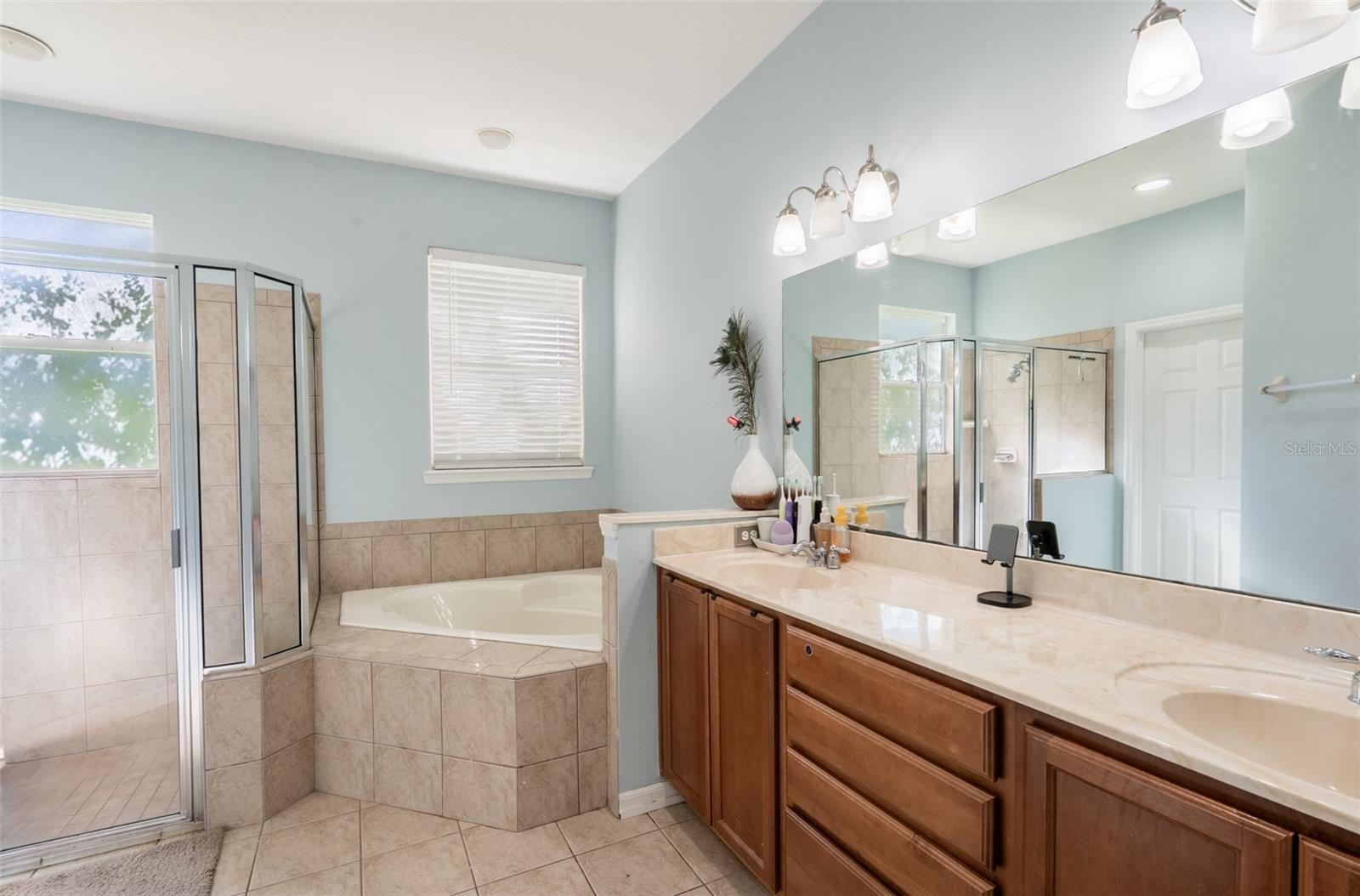 FRUITLAND PARK OAK FOREST - Residential