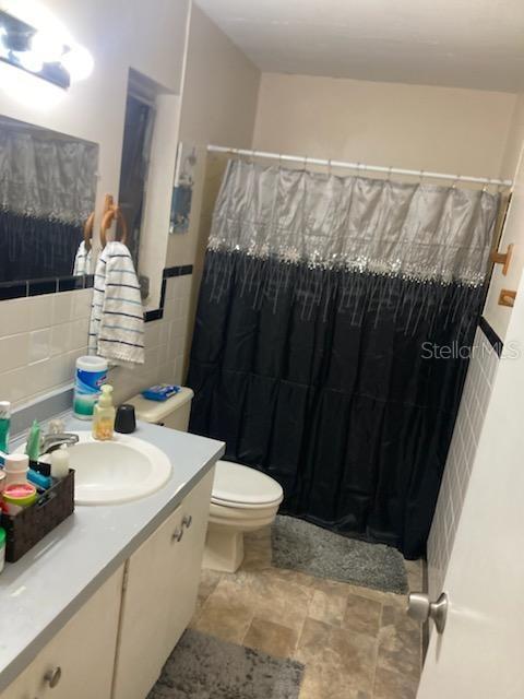 HILLTOP MANOR - Residential Income