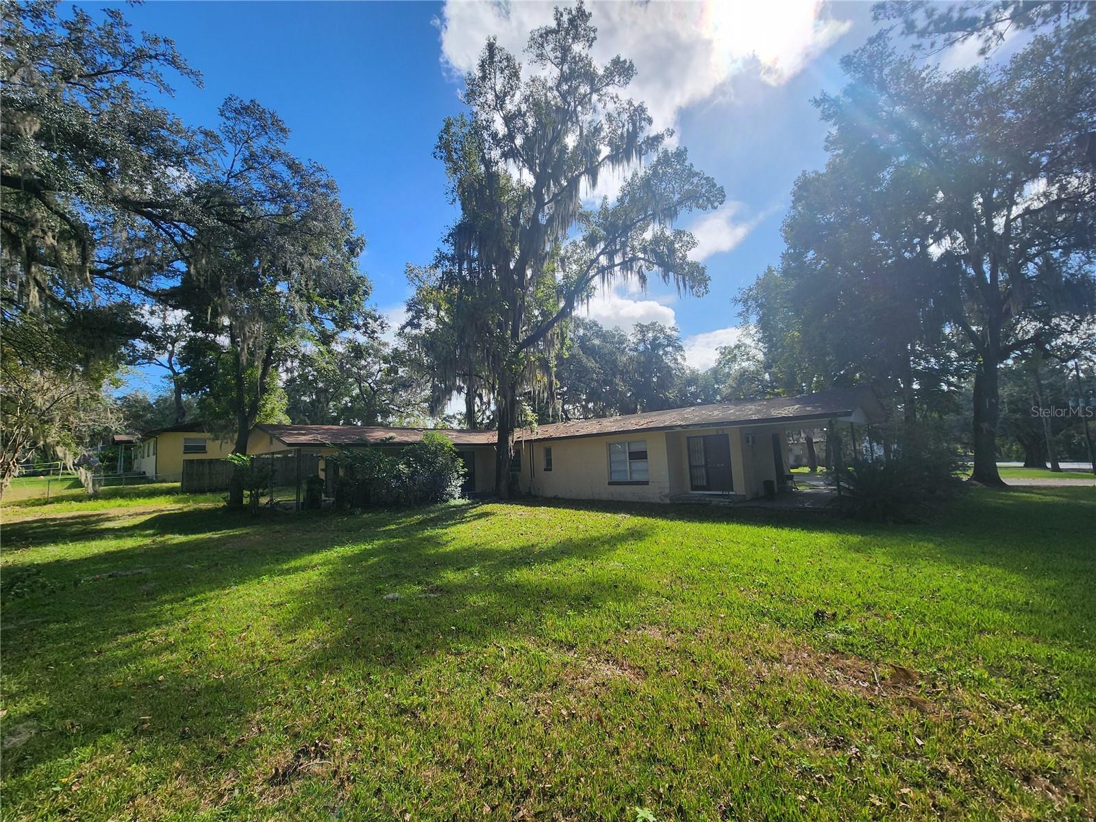 Investor Special! Duplex a 2-bed, 1-bath (1410) and 1-bed, 1-bath (1408) duplex, perfectly situated near downtown Ocala. This property offers immediate income potential with a tenants already in place. No HOA fees. Repiped hot-cold water lines in 2011. Enjoy easy access to all the amenities and attractions of downtown Ocala, including shopping, dining, and entertainment. Investors looking for a property with immediate rental income. First-time homebuyers seeking an affordable option with the potential to rent out a unit and offset mortgage costs.