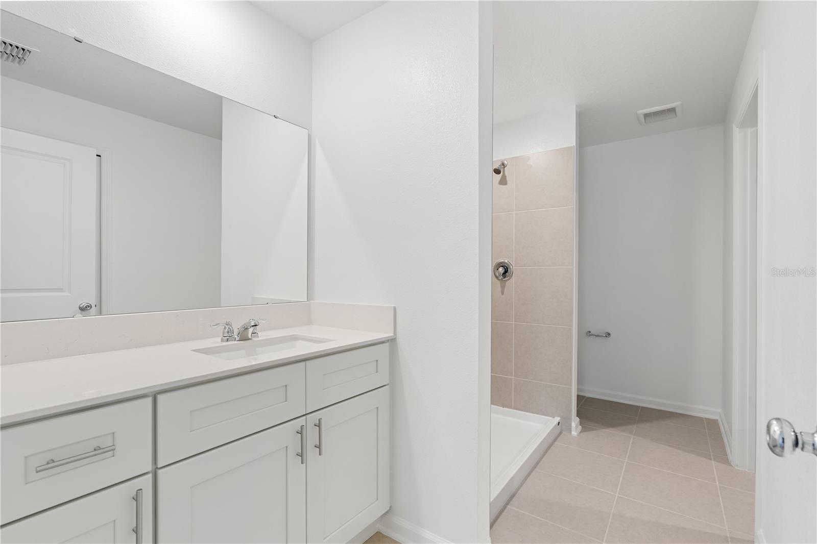 WESTVIEW - Residential Lease
