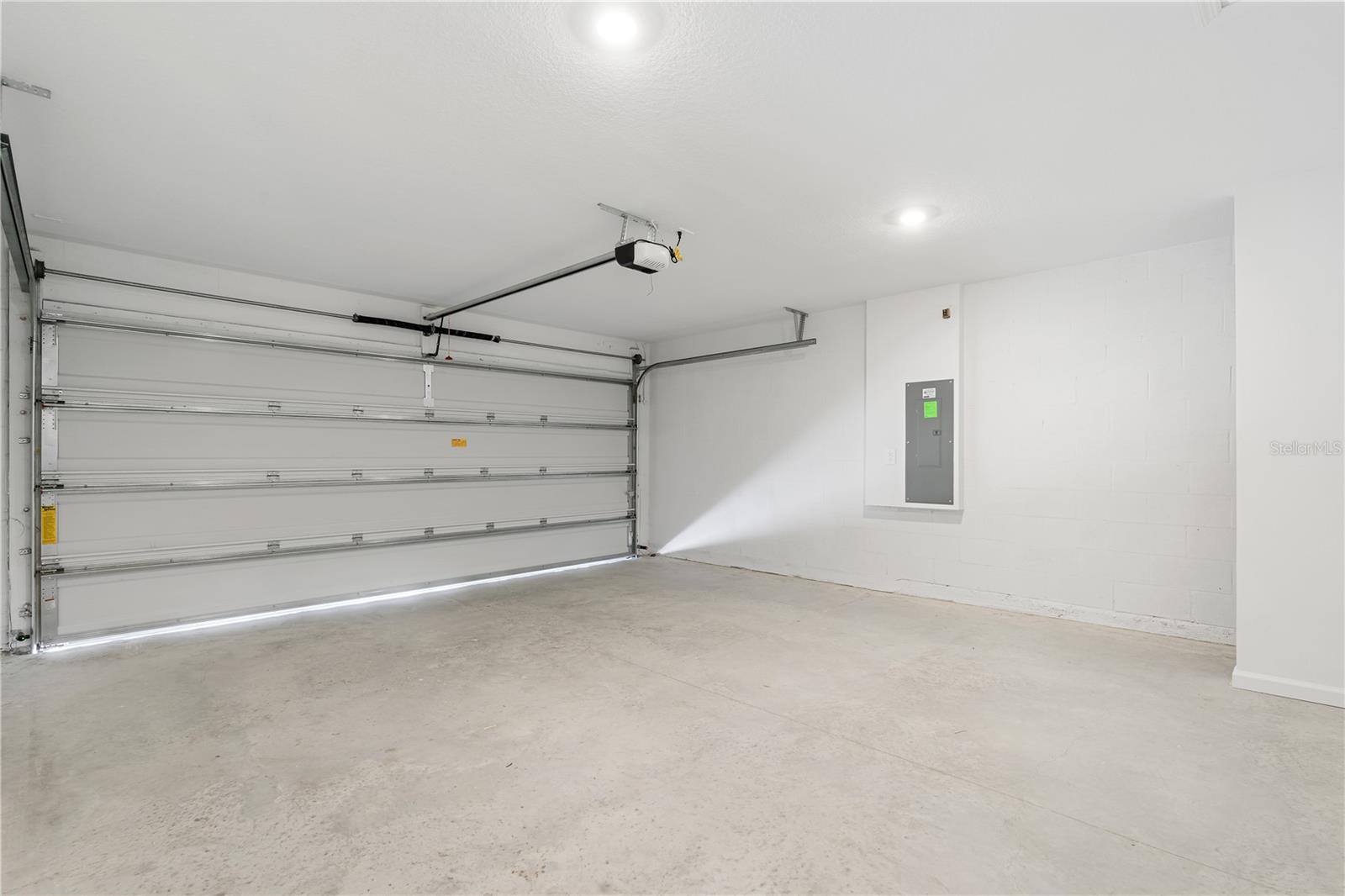WESTVIEW - Residential Lease