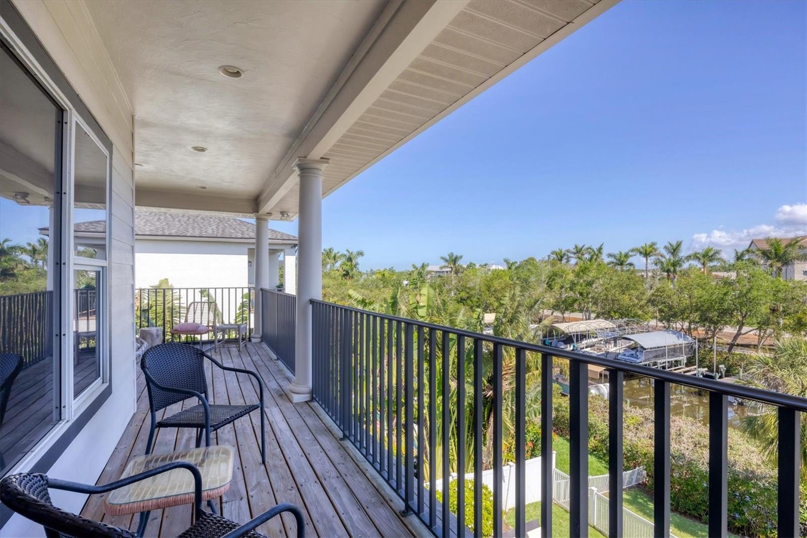 HAWKS HARBOR - Residential