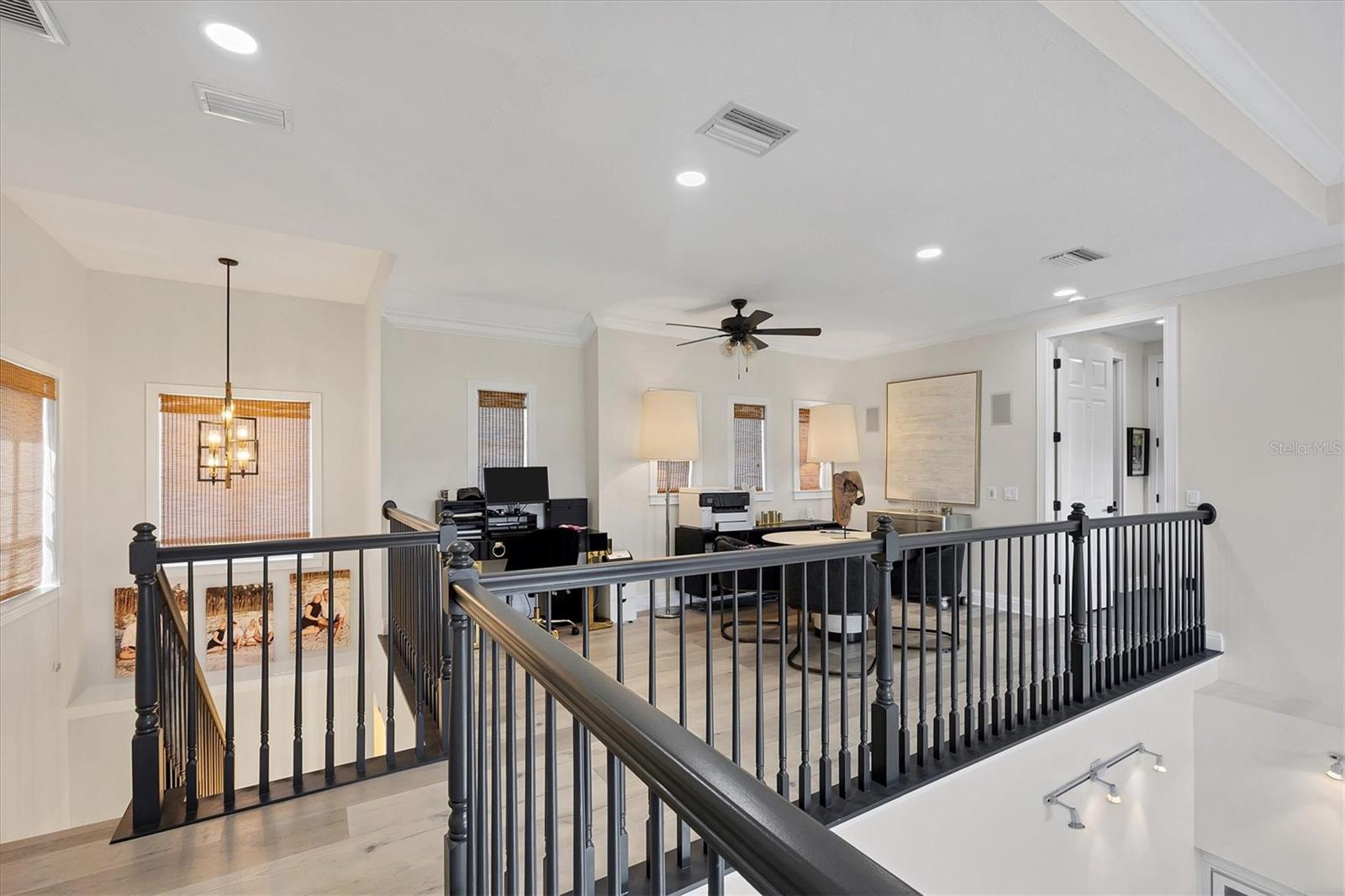 HAWKS HARBOR - Residential