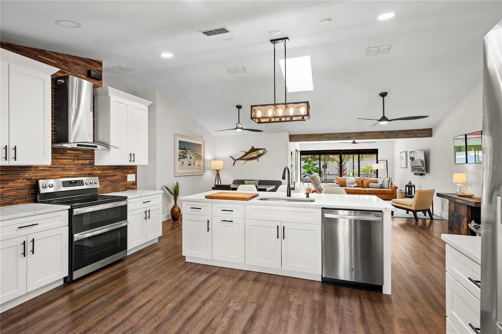 PALM HARBOR - Residential