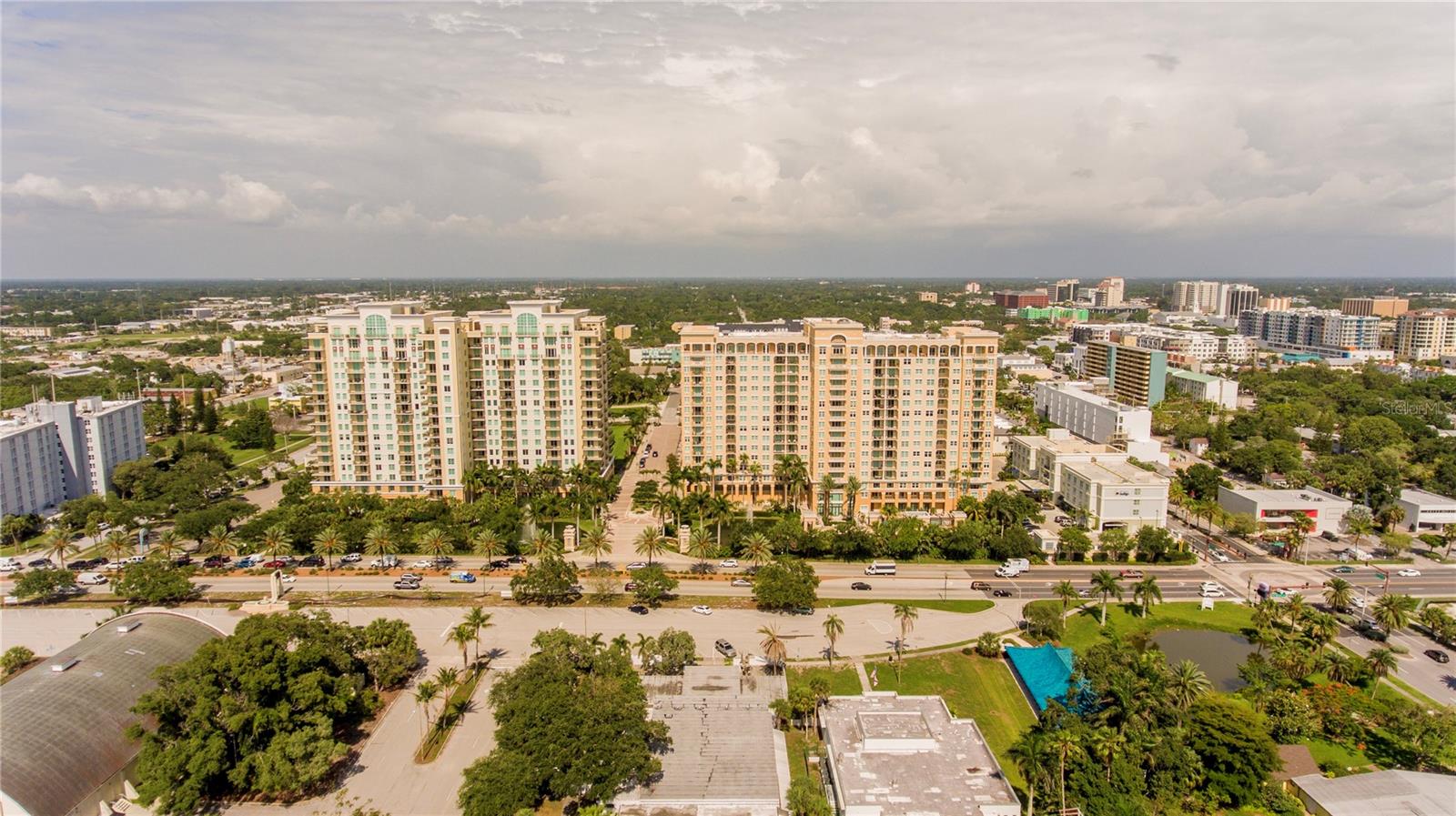 750 N TAMIAMI TRAIL 208