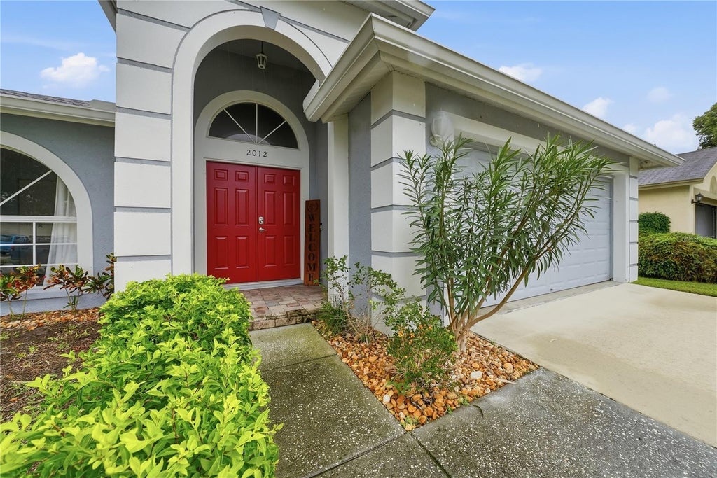 Photo of 2012 Bridgehampton Place, Brandon, FL 33511 (MLS # TB8556236)