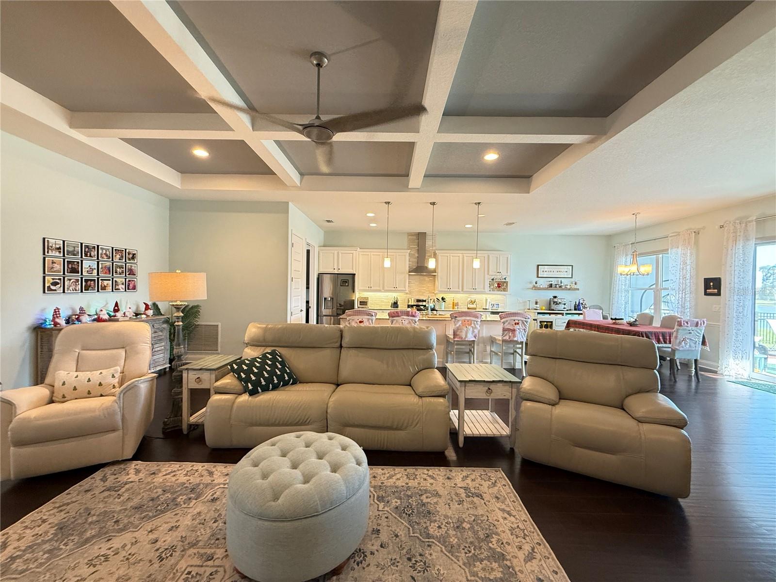 VERANO/VENETIAN BAY - Residential