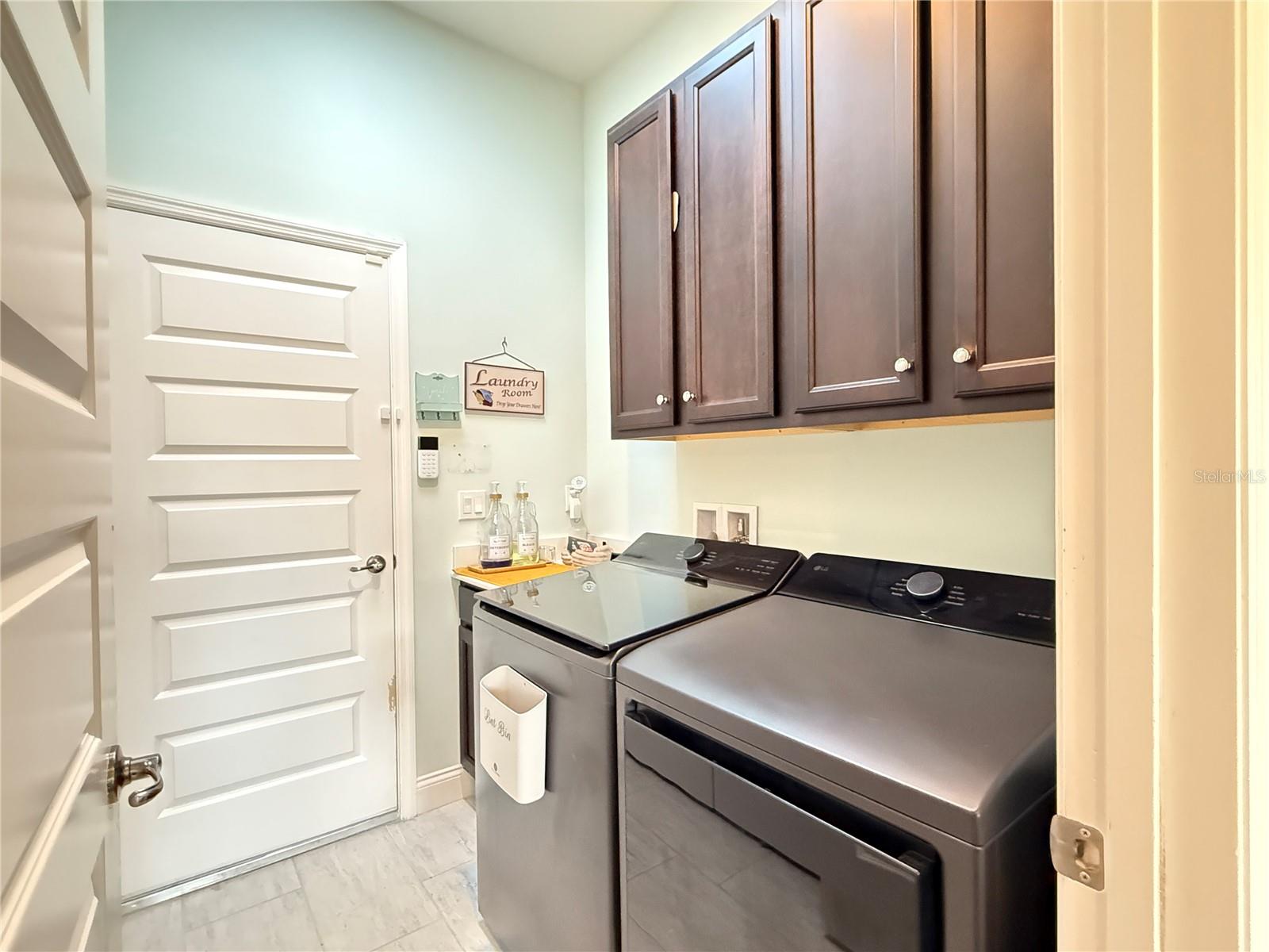 VERANO/VENETIAN BAY - Residential