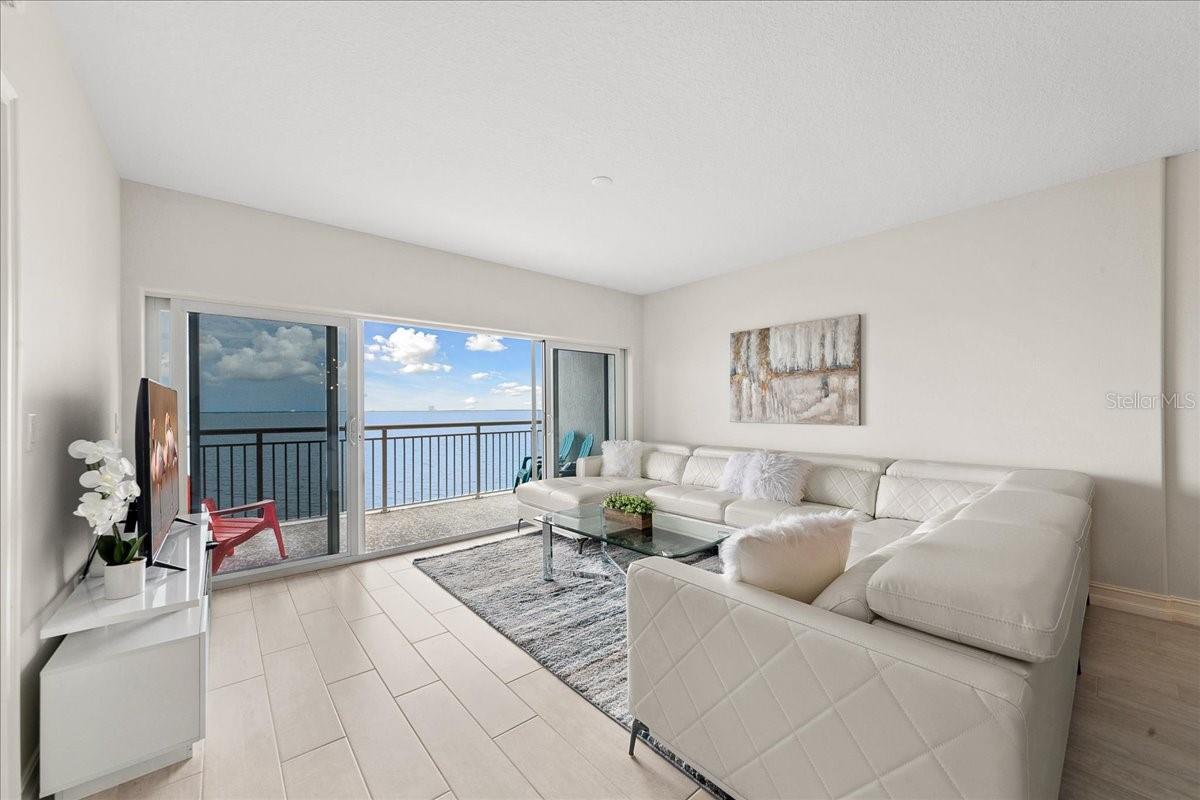 RIVER PALMS RIVER FRONT CONDOS - Residential