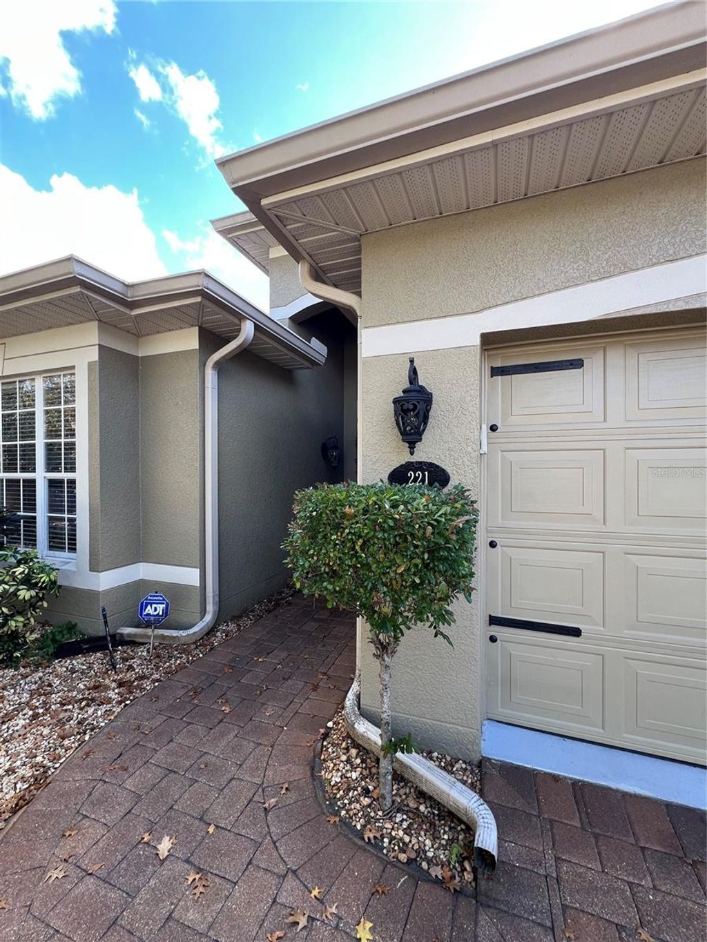 Photo of 221 Asterbrooke Drive, Deland, FL 32724 (MLS # V4946396)