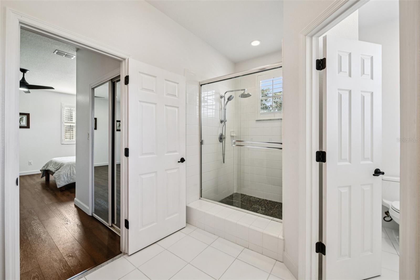 SAND LAKE POINT - Residential