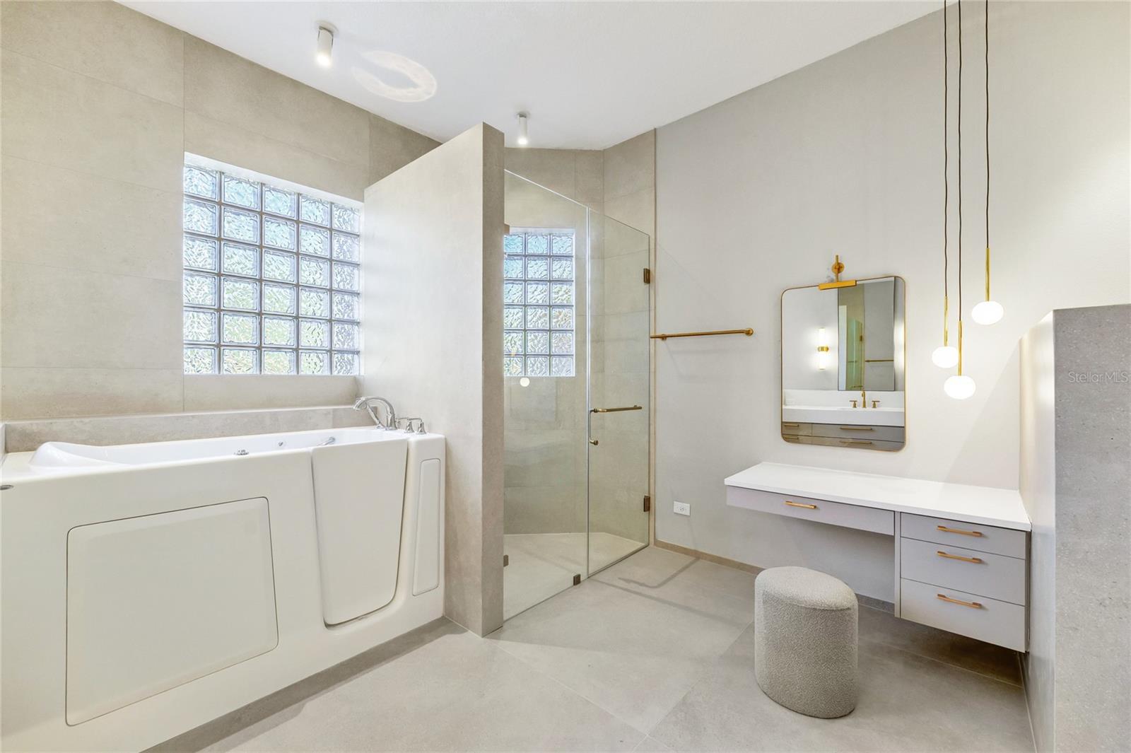 SOLIVITA PH 04A - Residential