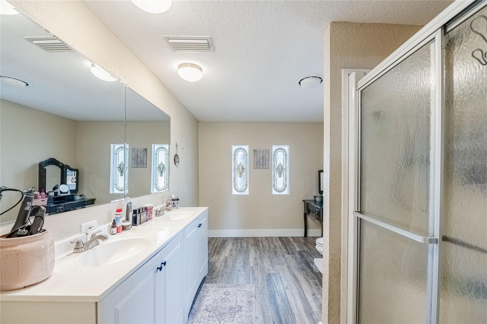 SHEPHERD POINTE - Residential