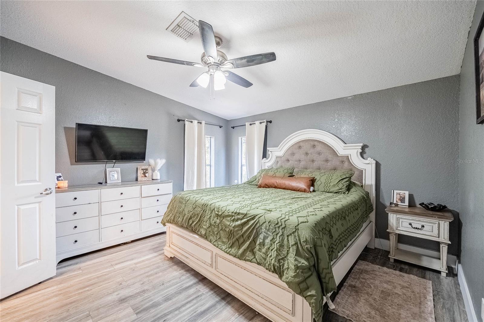 SHEPHERD POINTE - Residential