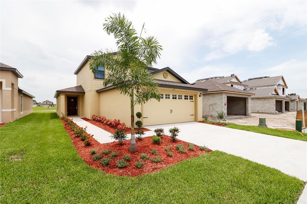 Photo of 2215 Caspian Drive, Lakeland, FL 33805 (MLS # O6380711)