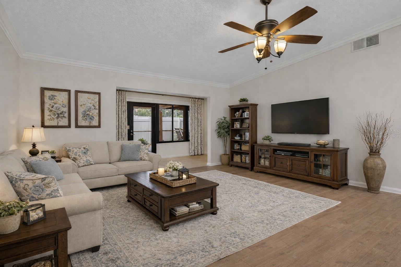 CURRY COVE - Residential