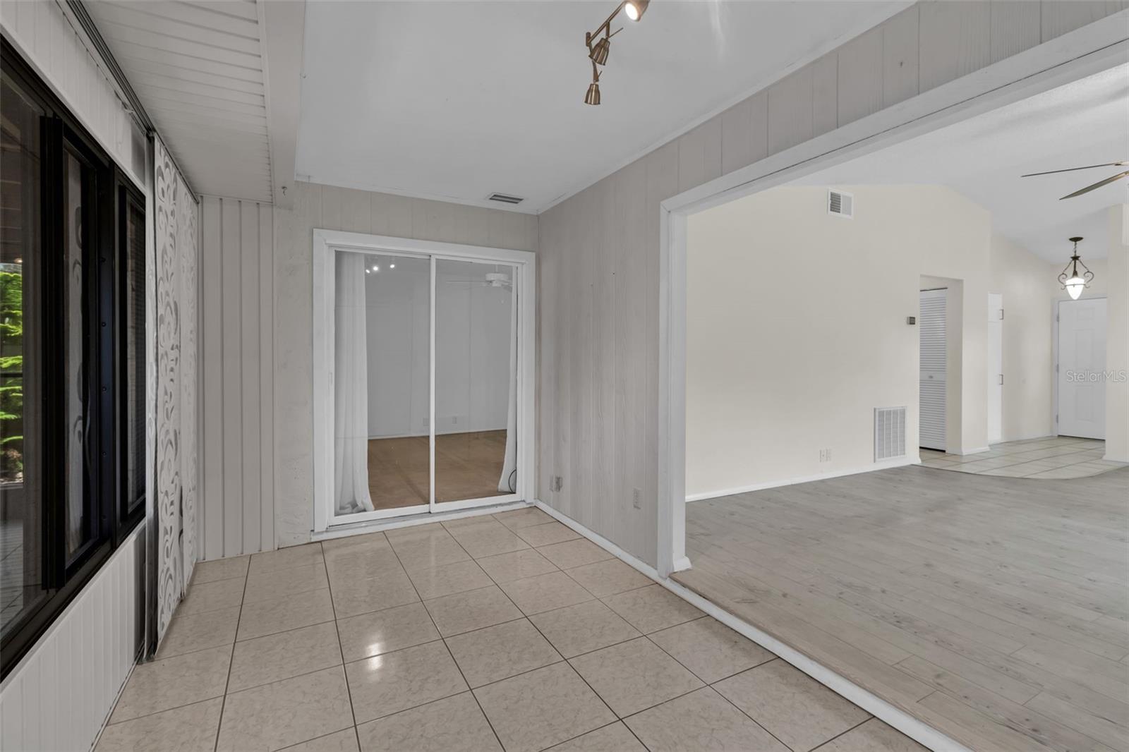 CURRY COVE - Residential