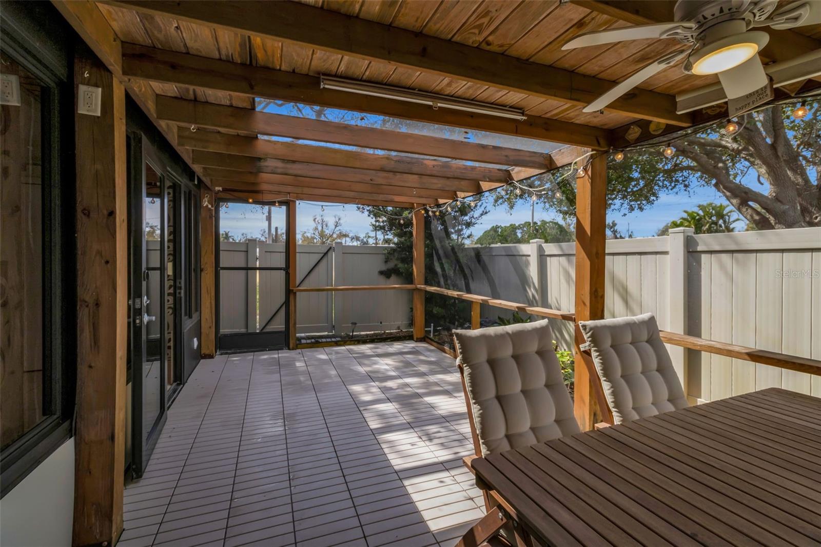 CURRY COVE - Residential