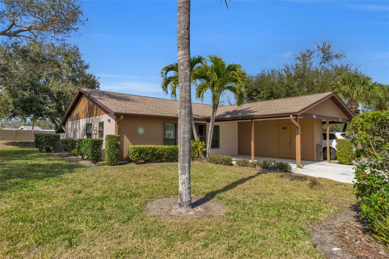 CURRY COVE - Residential