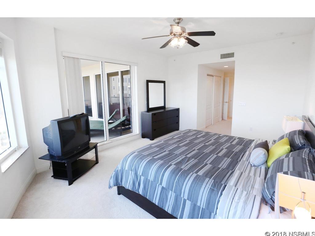 Hammocks At Minorca Condo - Residential