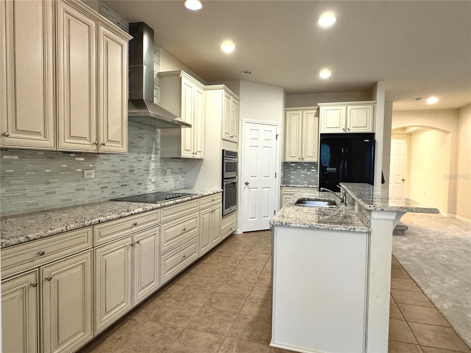 11903 CAVE RUN AVENUE