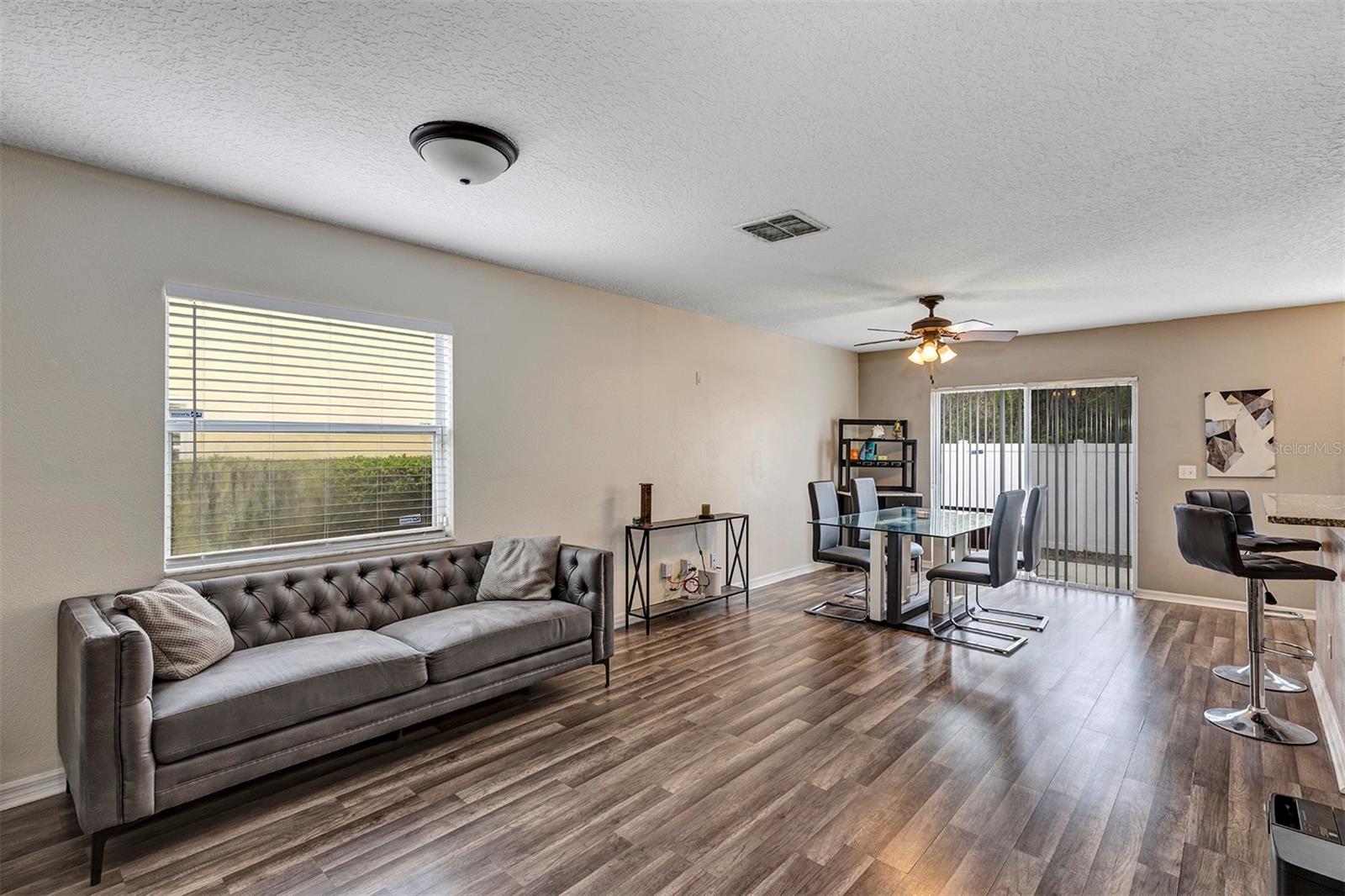 OAKCREST/SOUTHMEADOW PH I - Residential