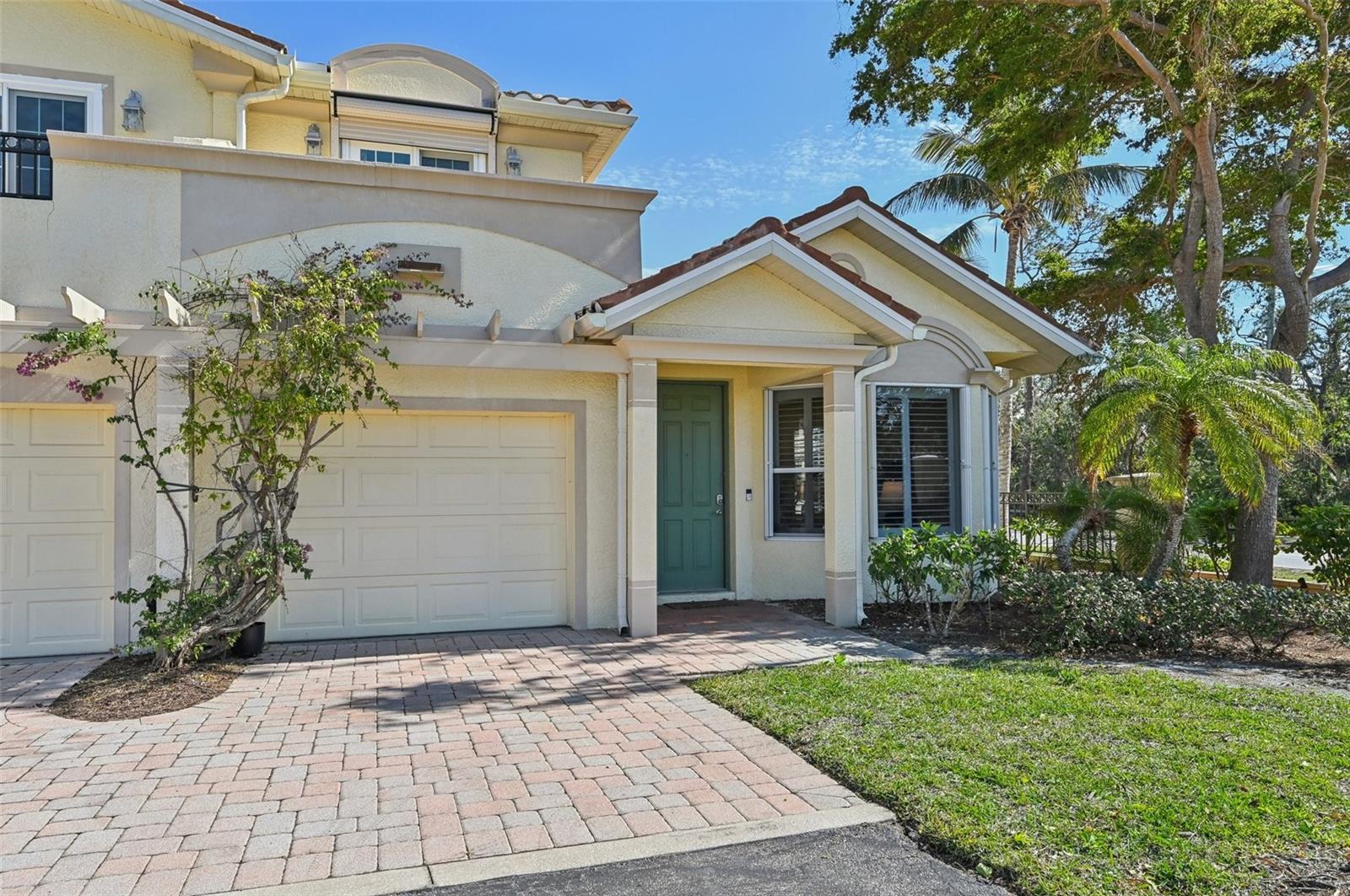1110 BEACHCOMBER COURT 1