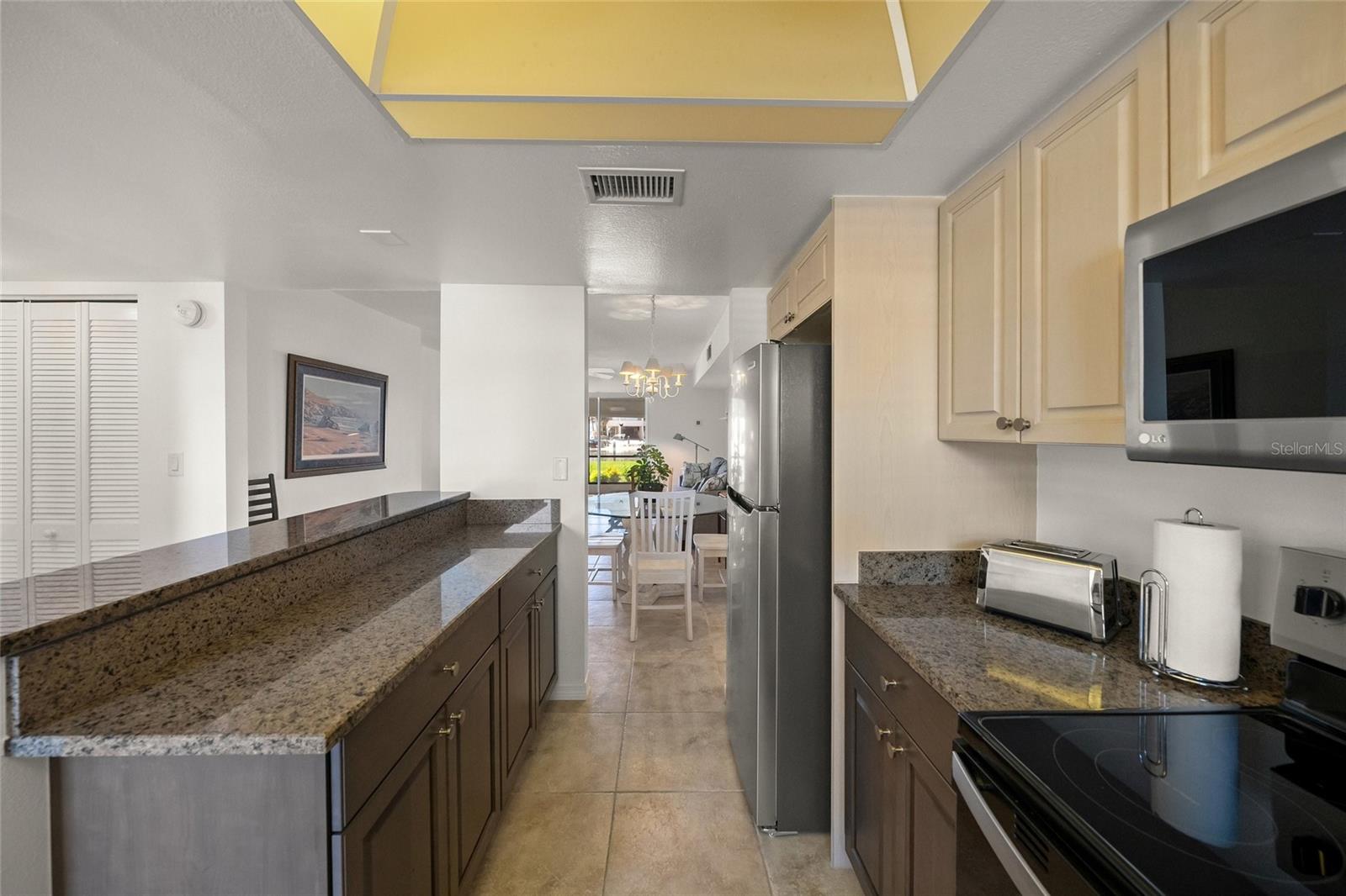 INLET APTS - Residential