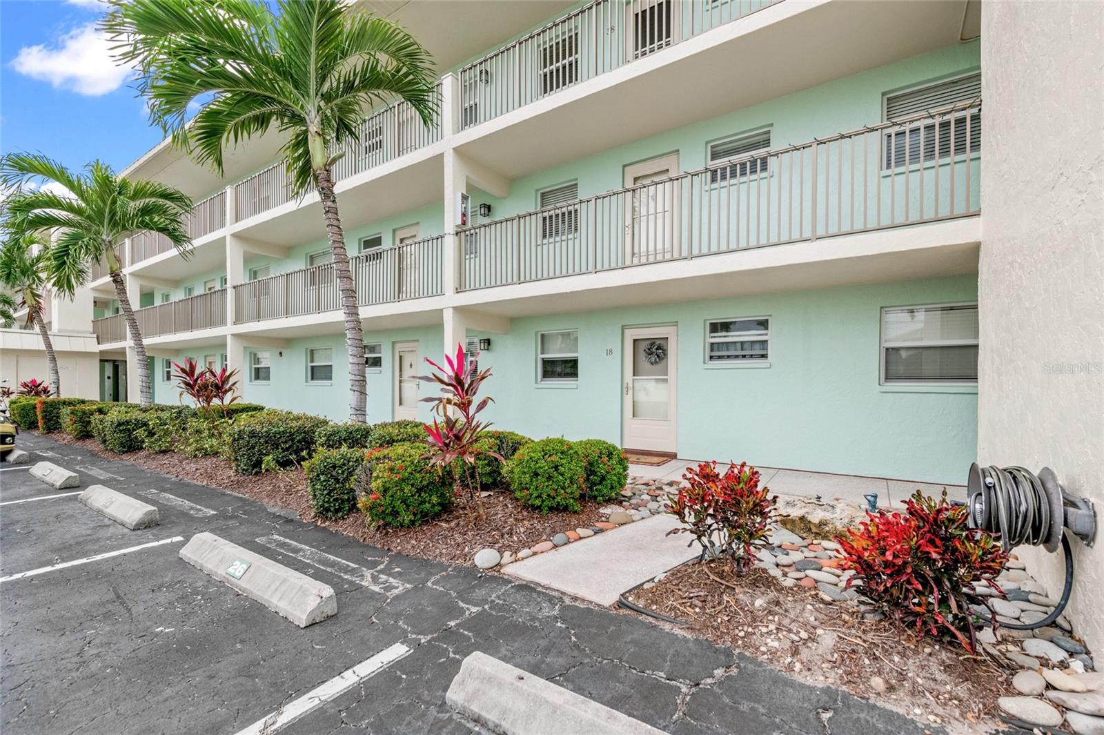 INLET APTS - Residential