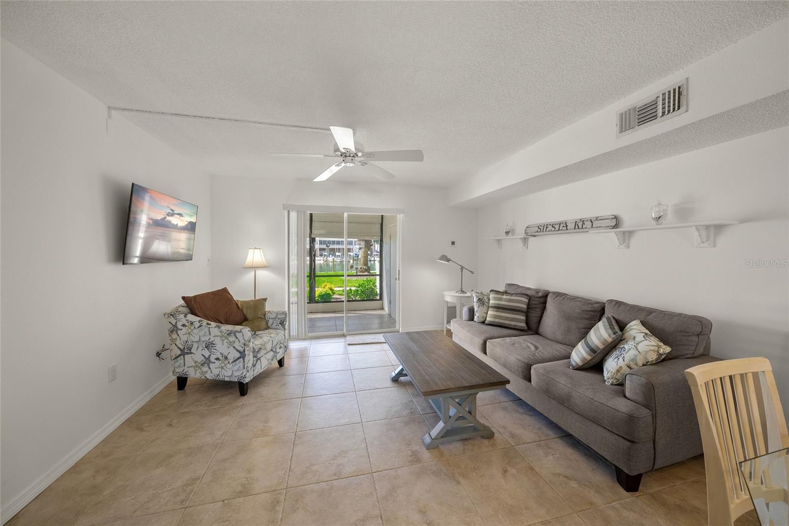 INLET APTS - Residential