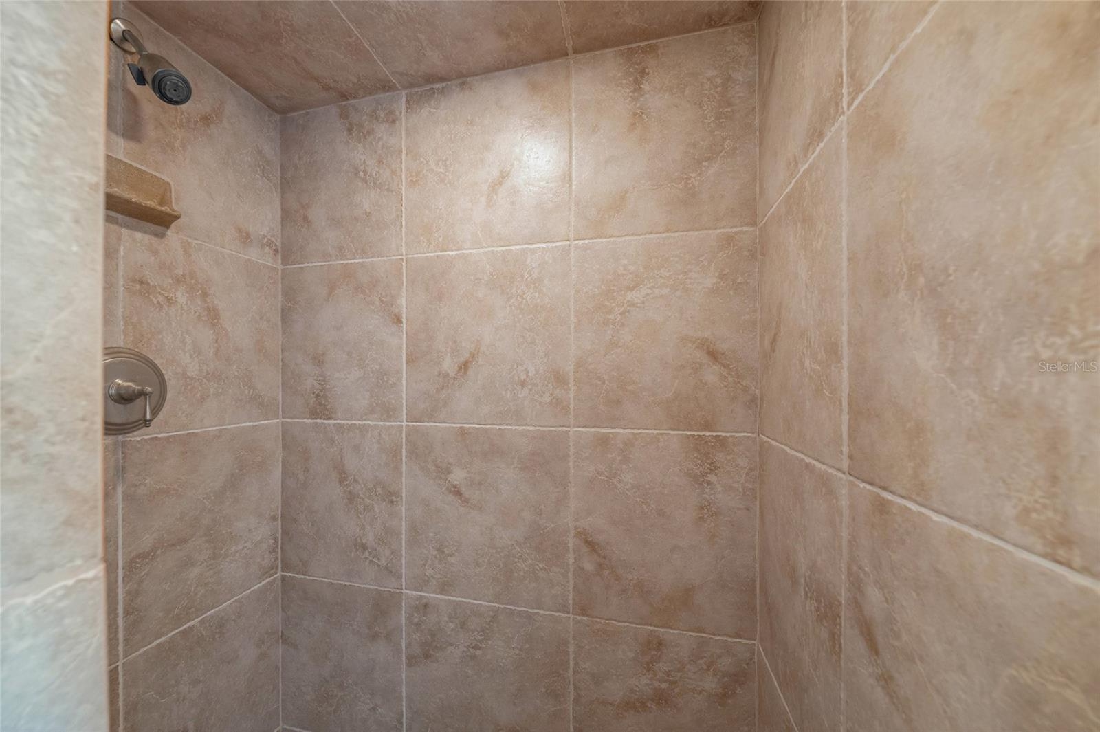 INLET APTS - Residential