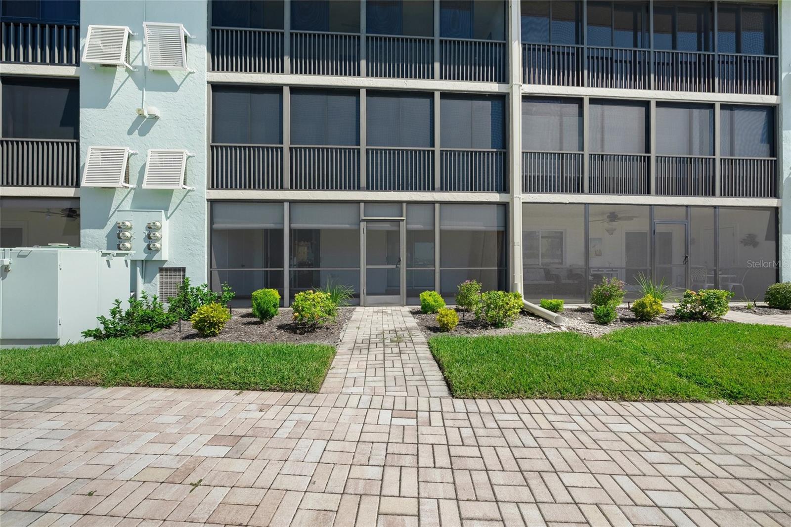 INLET APTS - Residential