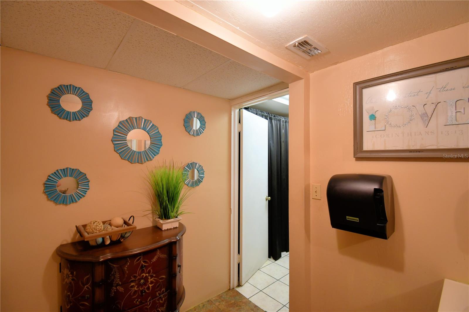 LAKE WALES - Commercial Sale