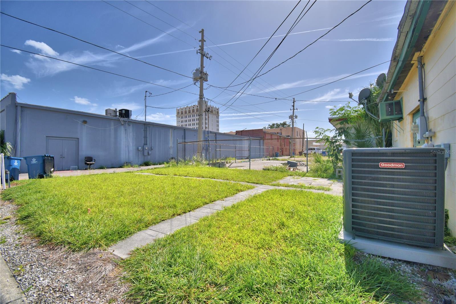 LAKE WALES - Commercial Sale