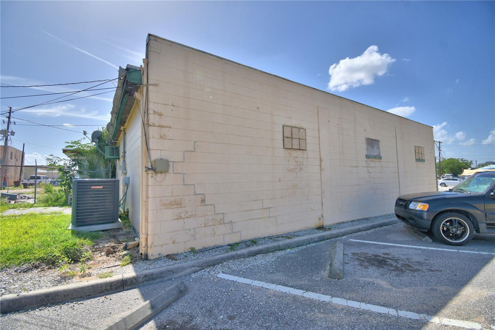 LAKE WALES - Commercial Sale