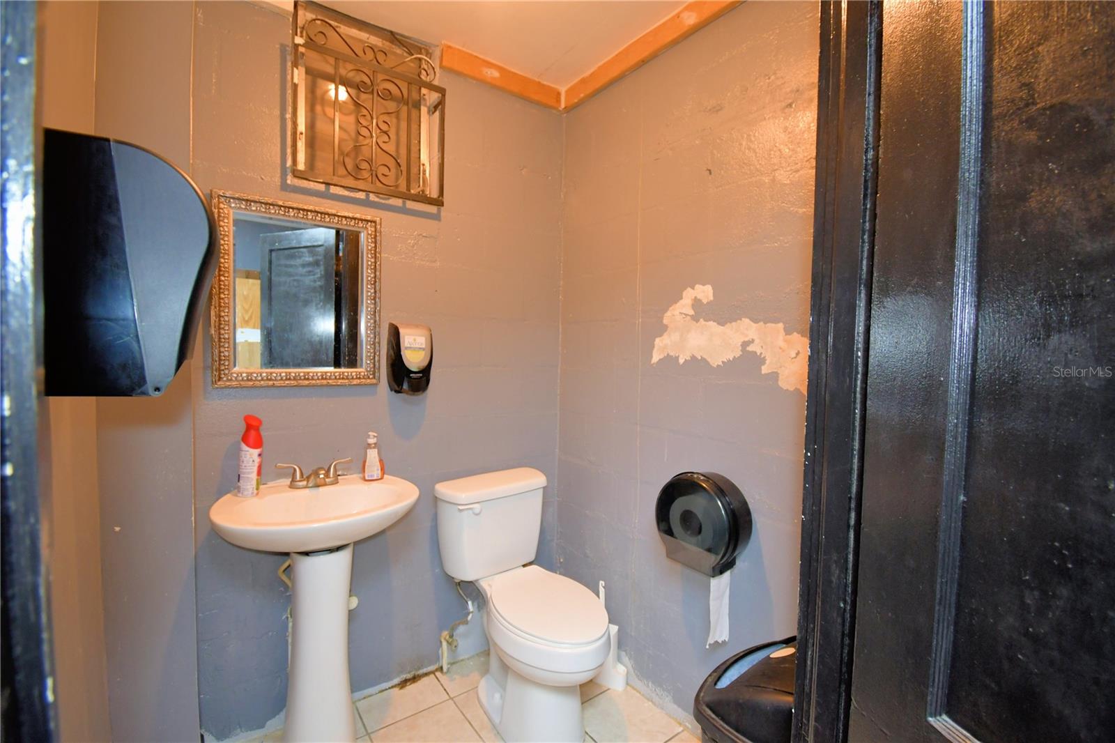 LAKE WALES - Commercial Sale