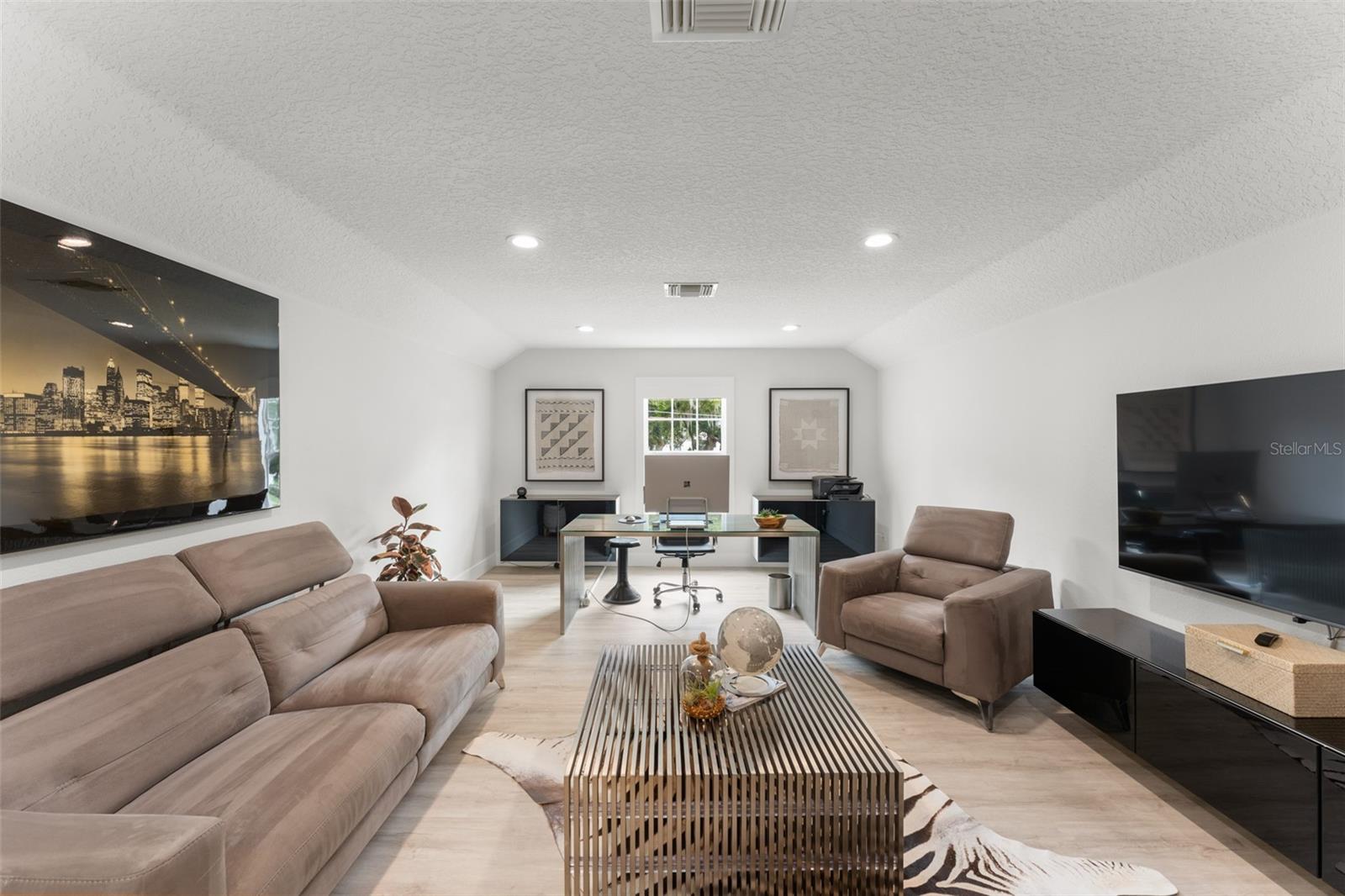 WEST LAKE BUTLER ESTATES - Residential