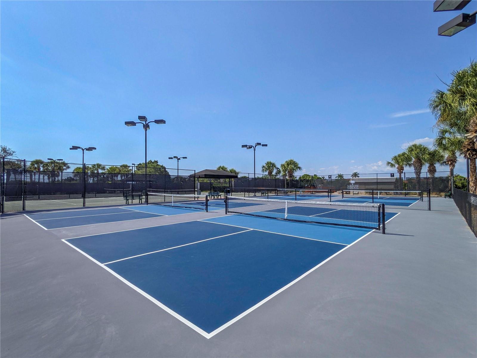 OAK RUN II AT SARASOTA NATIONA - Residential Lease