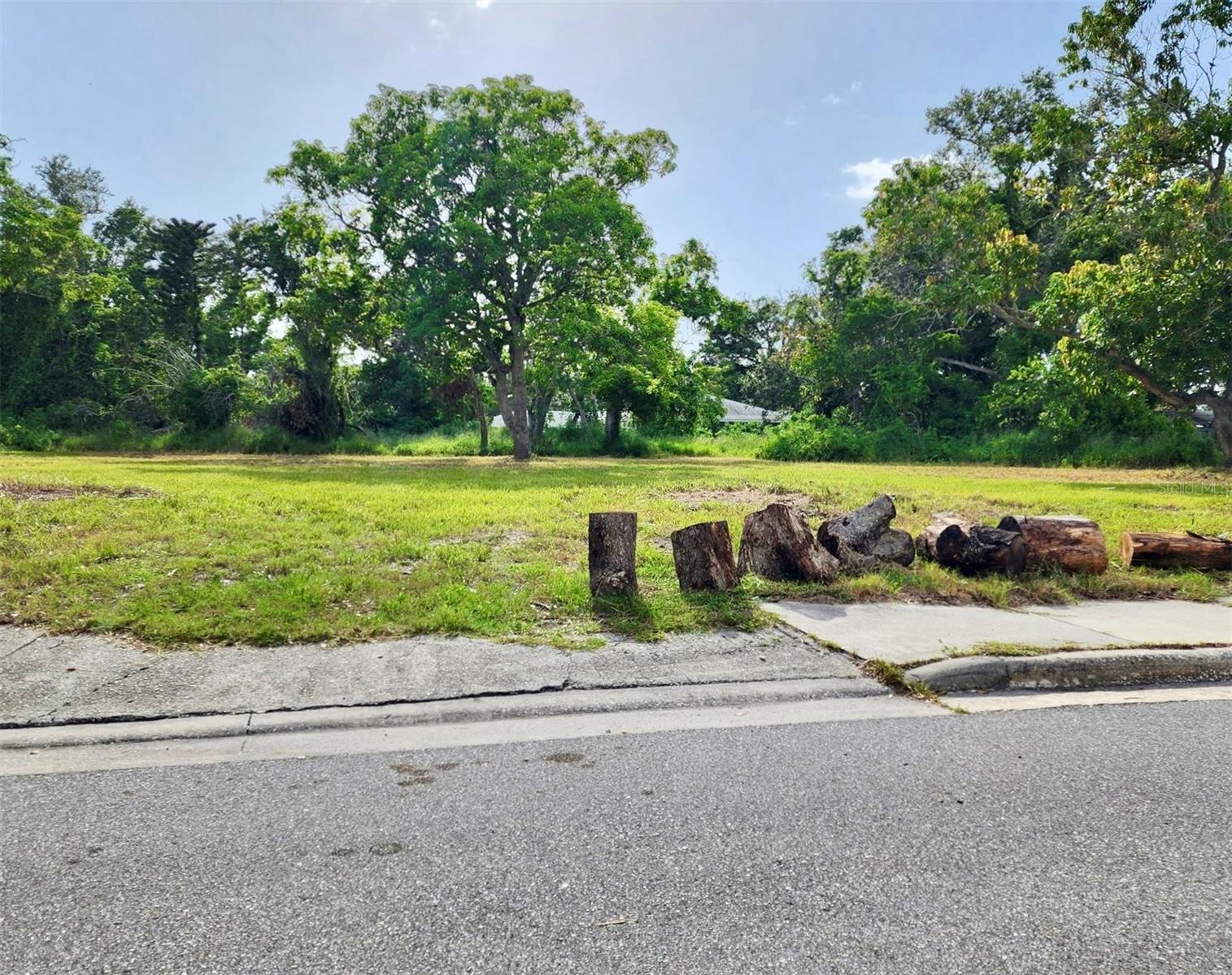 1108 19TH STREET W