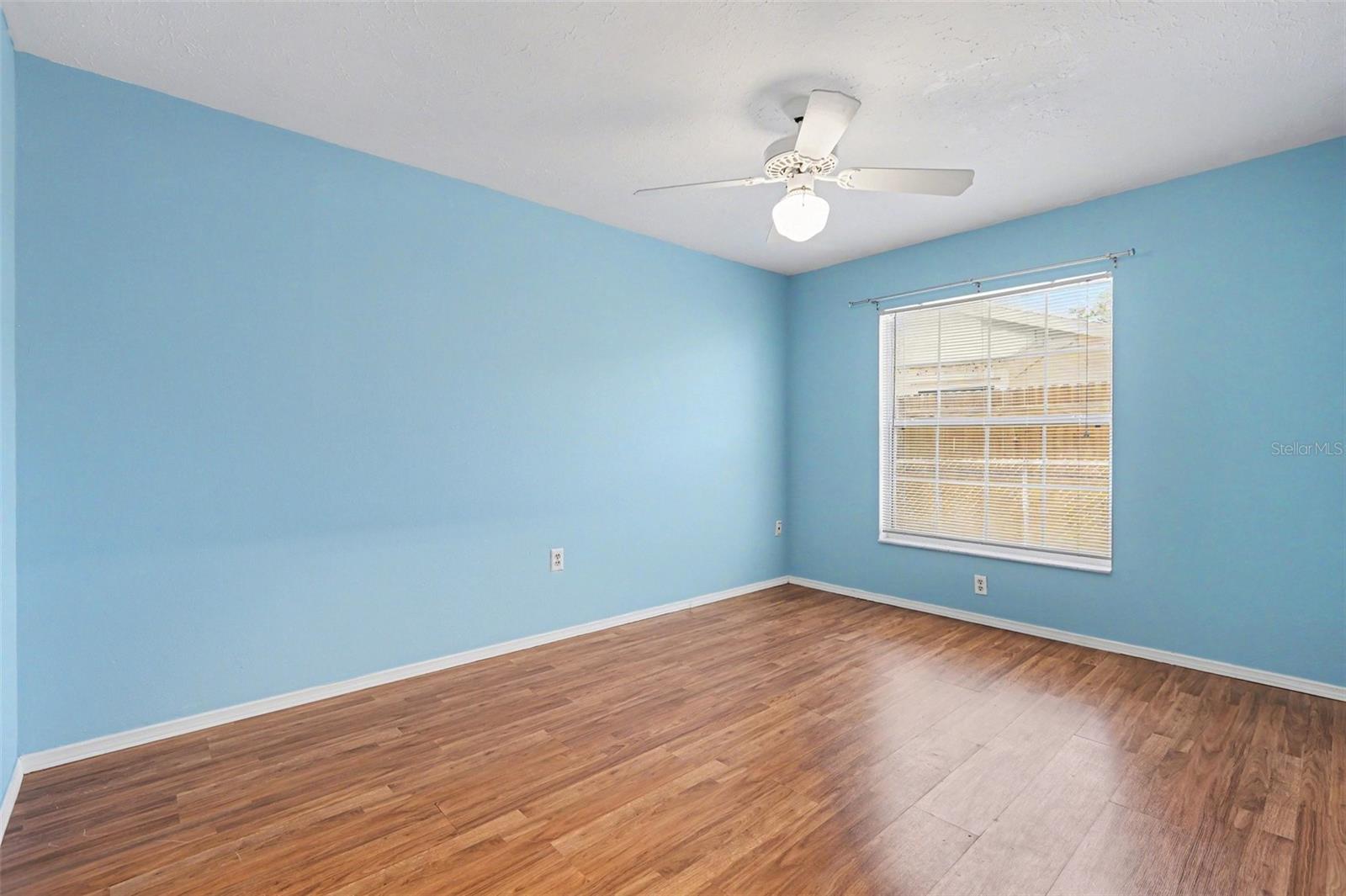 RIDGEWOOD ESTATES 20TH ADD - Residential